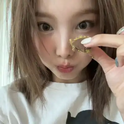 曾雅彤